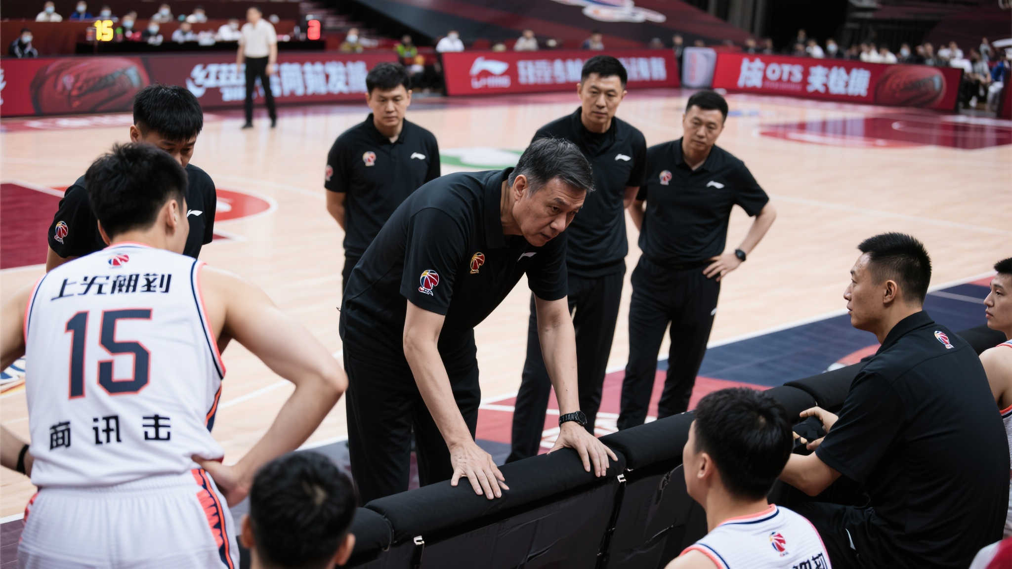 王欣瑜第二盘以3比1领先,持续奋战加油! 这种临危决断策略让人叹服,也映射出台下训练积累何其